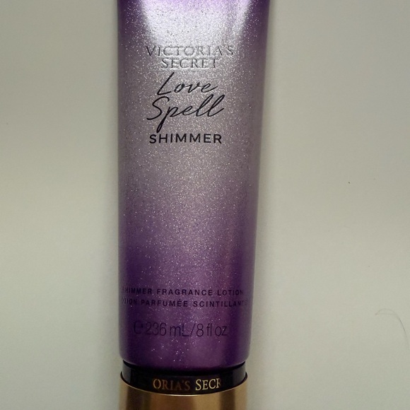 Victoria's Secret Love Spell Shimmer Lotion - Purple and Gold - Picture 1 of 3
